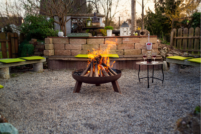 Fire Pit and Fountain: The Perfect Pair for a Relaxing Outdoor Space