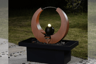 Making the Fountain the Star of Your Summer Garden