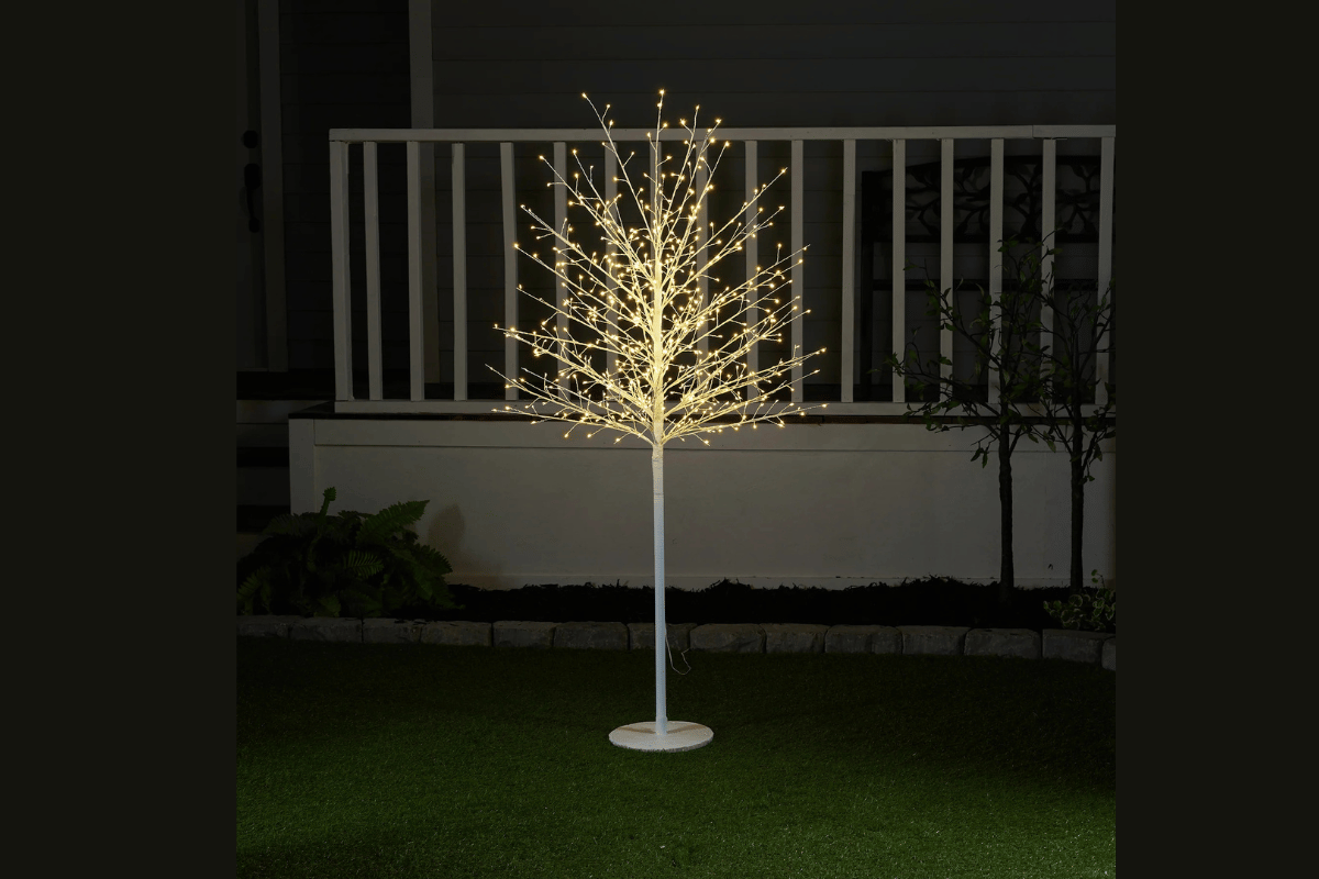 Led Tree Structure Design Choosing the Right Height for Outdoor LED Trees: From Accent to Centre ...