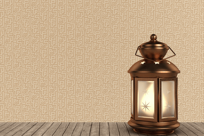 Top 5 Decorative Lantern Styles That Pair Well with Metal Benches