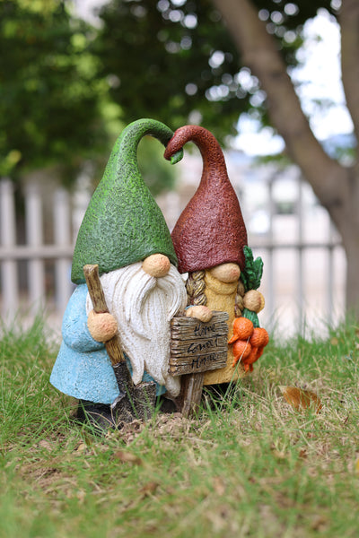 75616-13 - Sweet Couple Garden Gnome Medium Size Hi-Line Gift Ltd.