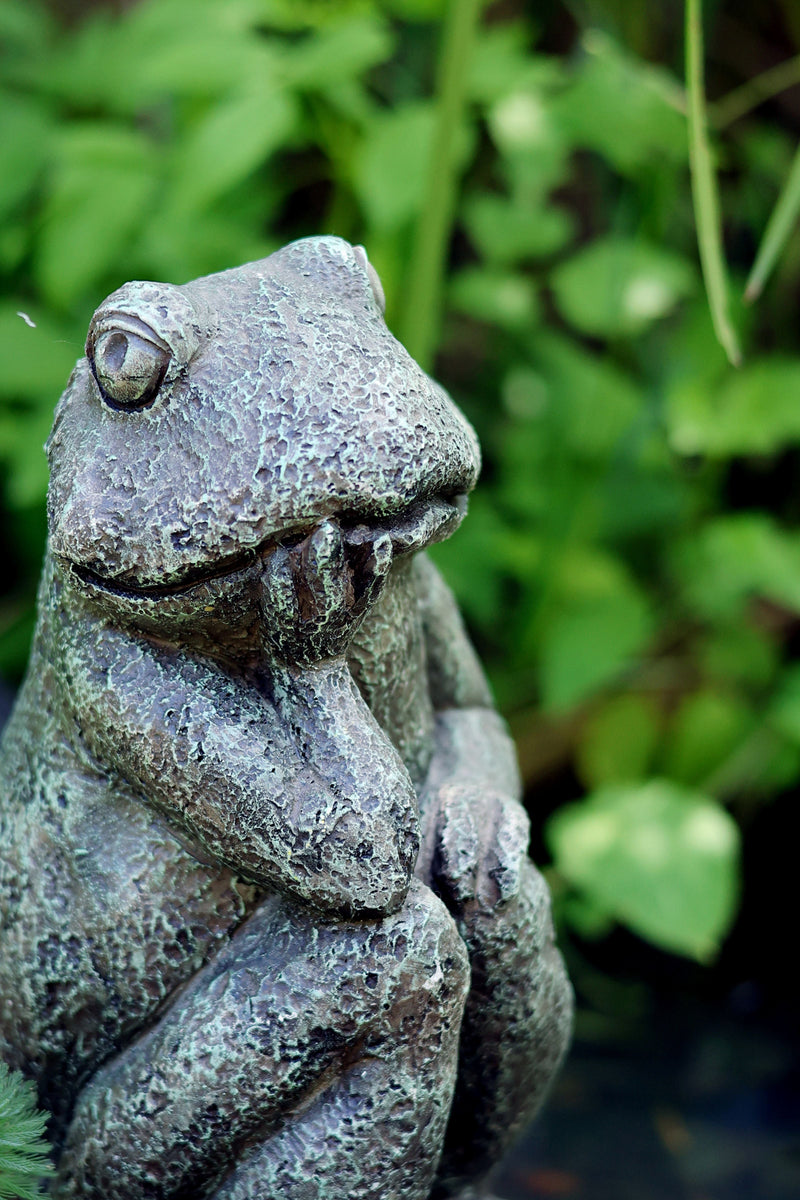75627-B - Thinking Frog Garden Statue Hi-Line Gift Ltd.