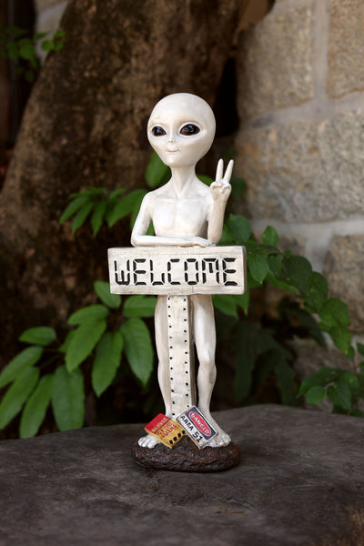 75635-C - Alien Resin Statue W/Welcome Sign Hi-Line Gift Ltd.
