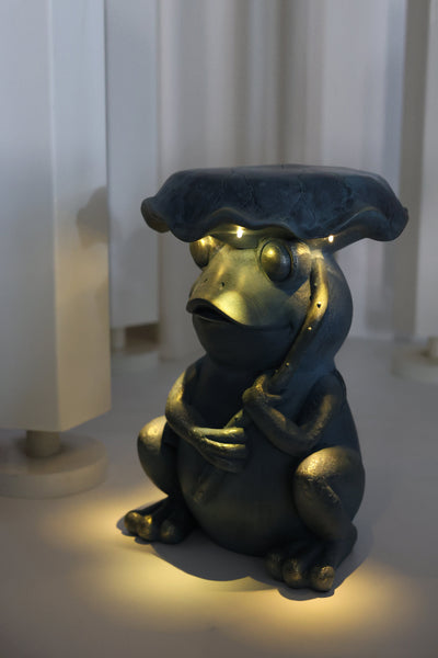 75643-C - Frog Garden Statue Plant Stand w/Solar Light Hi-Line Gift Ltd.