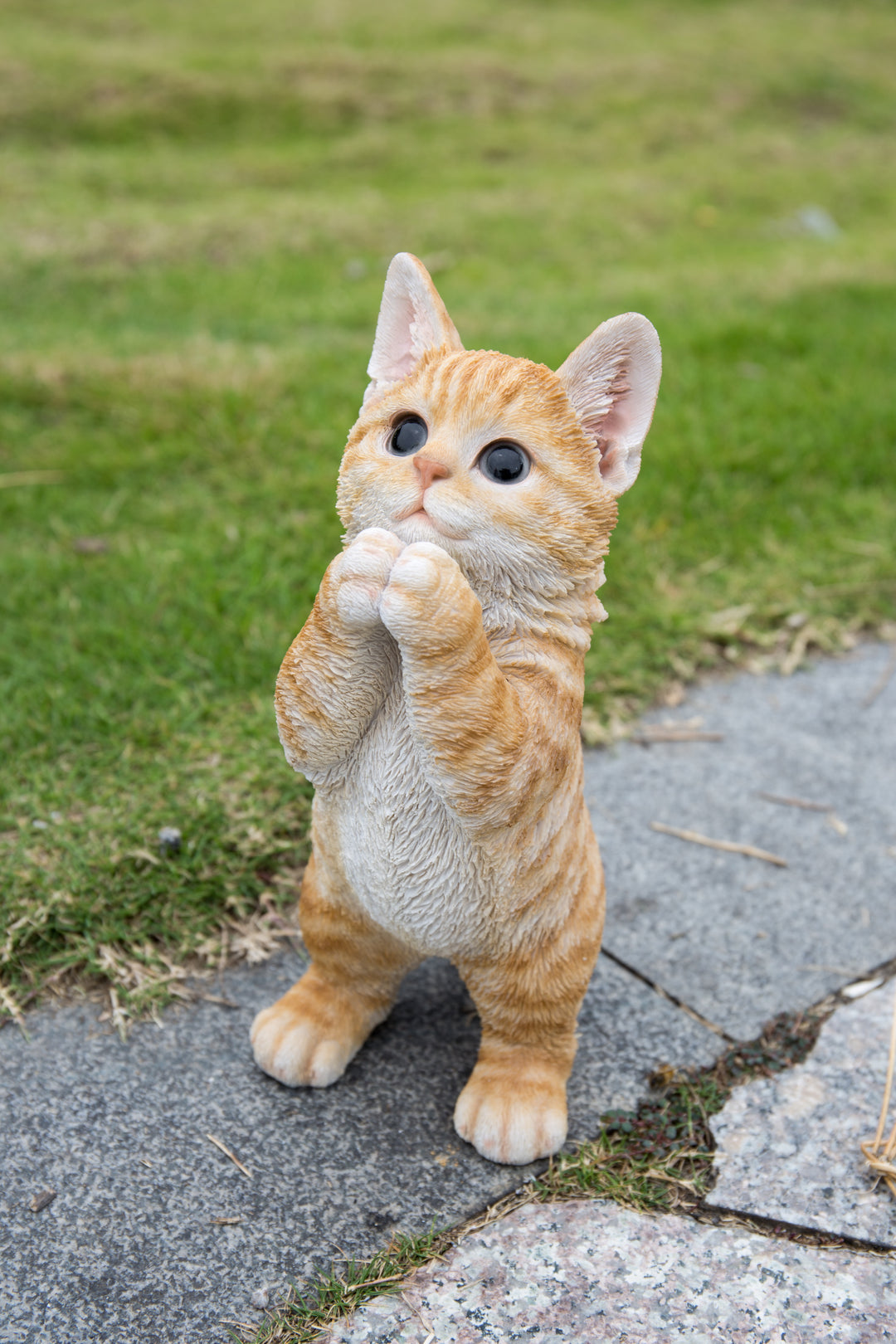 Kitten Praying - Orange Tabby Statue HI-LINE GIFT LTD.