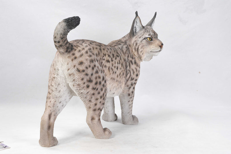 Lynx Statue Hi-Line Gift Ltd.