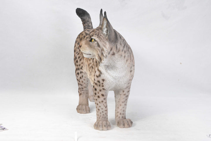 Lynx Statue Hi-Line Gift Ltd.