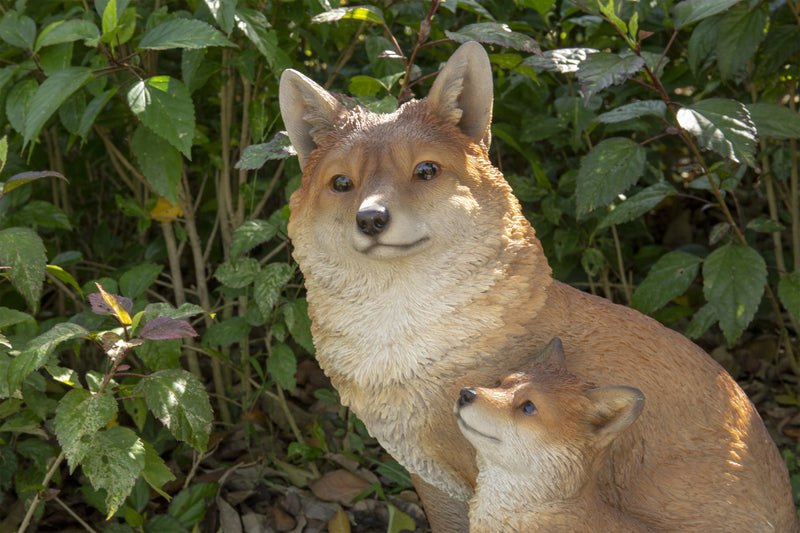 Fox Mother & Baby Fox Sitting Statue HI-LINE GIFT LTD.