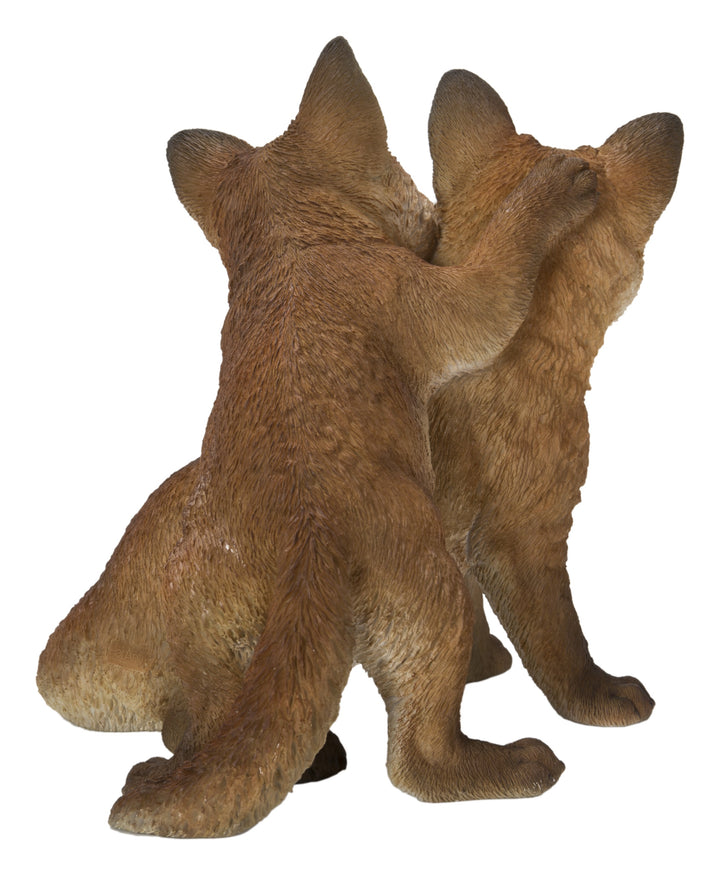 Fox Pups Hugging HI-LINE GIFT LTD.