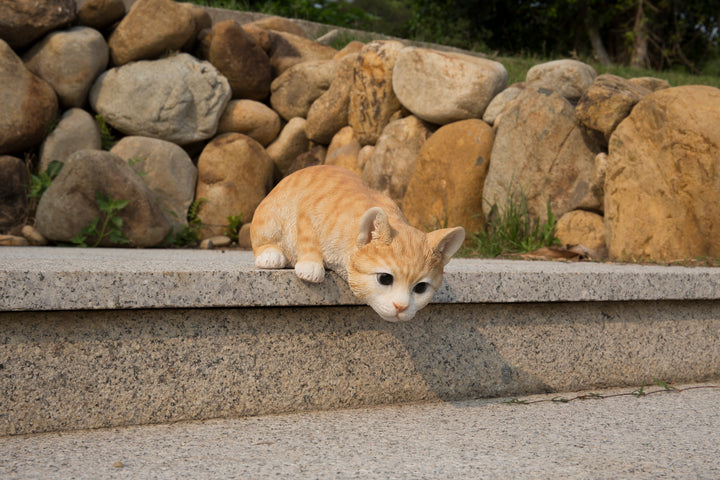 Orange Ledge-Looking Cat Resin Statue | Whimsical Pet Statue – Hi