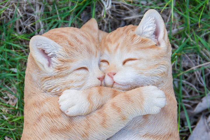 Sleeping Orange Cat Couple Pet Statue – Hi-Line Gift Ltd.