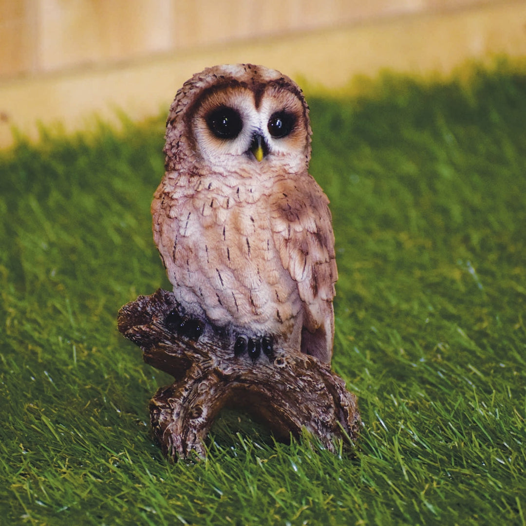 Tawny Owl on Stump Garden Statue HI-LINE GIFT LTD.