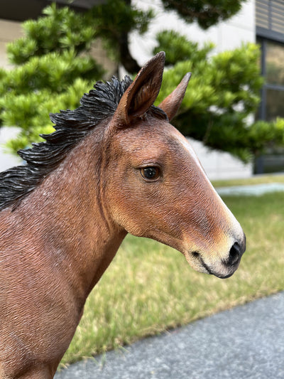 87781-01 - Standing Horse (Hi-Line Exclusive) Hi-Line Gift Ltd.