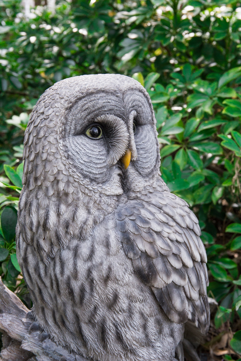 Grey Owl on Stump Statue HI-LINE GIFT LTD.