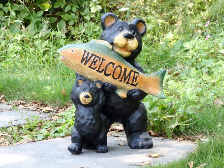 75619-D - Bears Hold Fish Welcome Sign Hi-Line Gift Ltd.